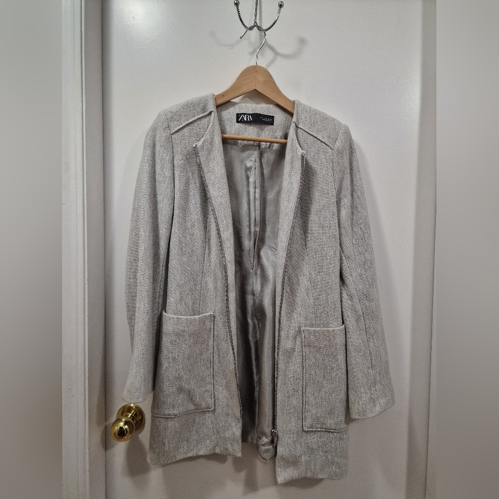 Zara Gray Blazer Jacket with Collarless Design